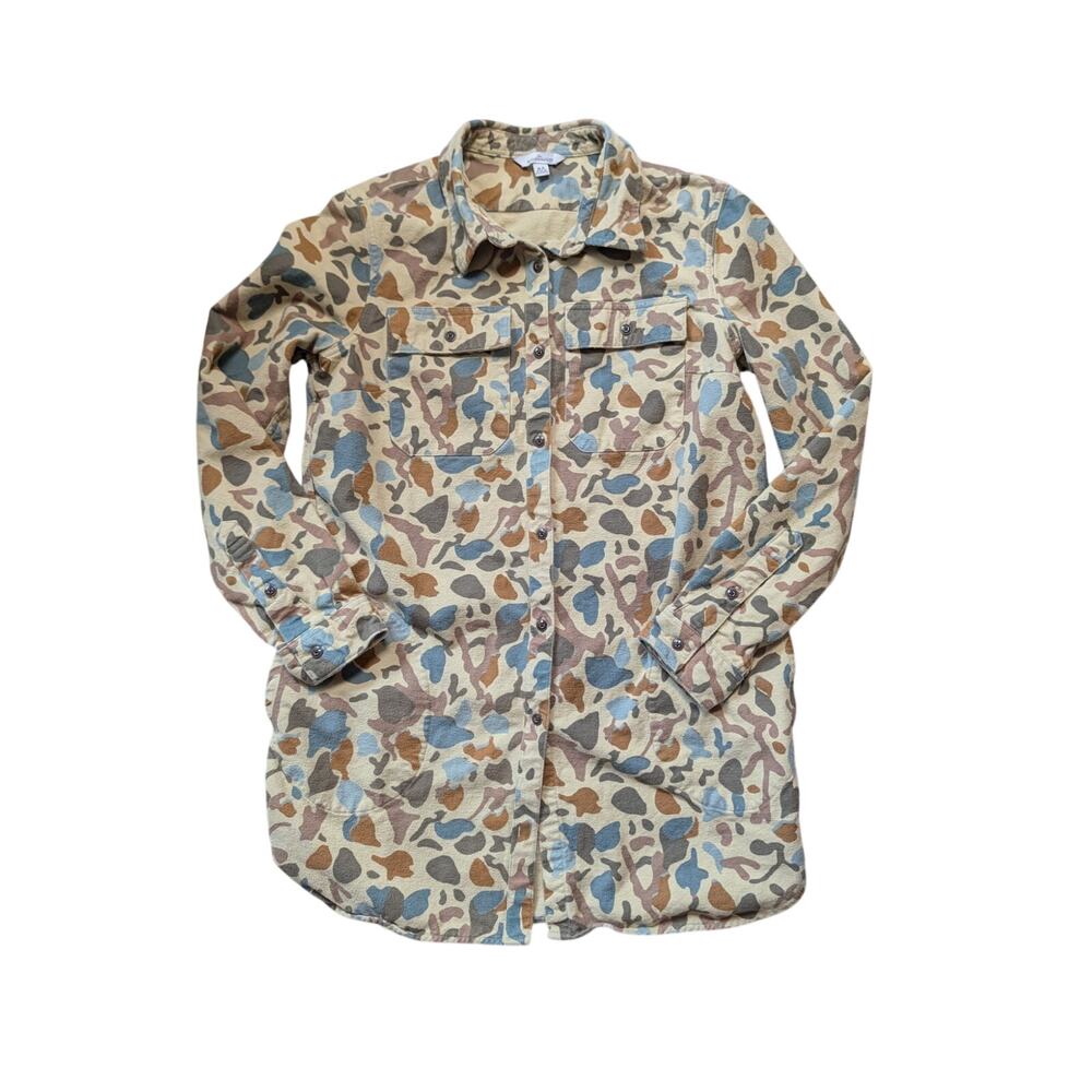 L.L. BEAN Signature Women's Chamois/Tunic shirt; size medium, Camouflage pattern
